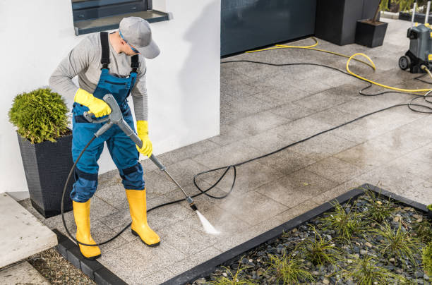 Garage Pressure Washing in Sherrelwood, CO
